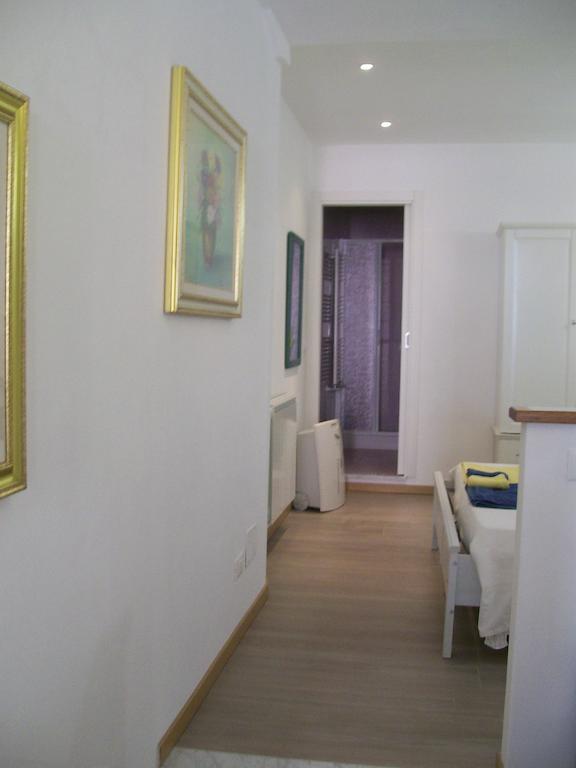 ヴェルナッツァCasa Vacanze Zia Mariaアパートメント 部屋 写真